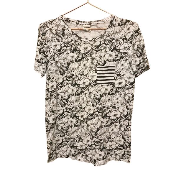 PINK Victoria secret floral t shirt size small - Picture 1 of 5